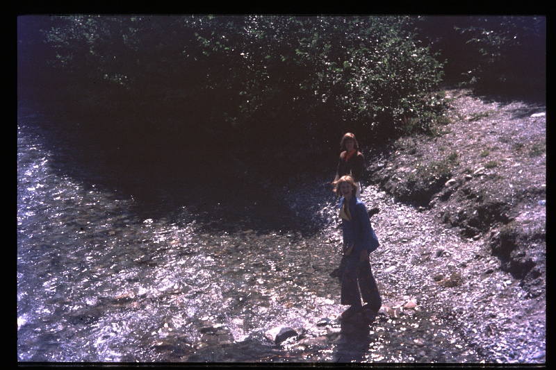 25.Grossglockner jul 1975 Brigitte,Marion.JPG